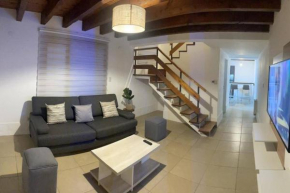 Hermoso Duplex excelente ubicación con cochera